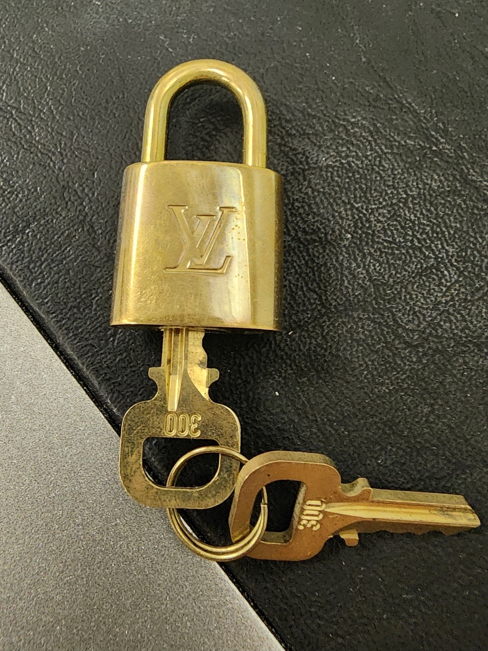 Louis Vuitton Gold-tone Padlock and Key Set - Womens Accessories